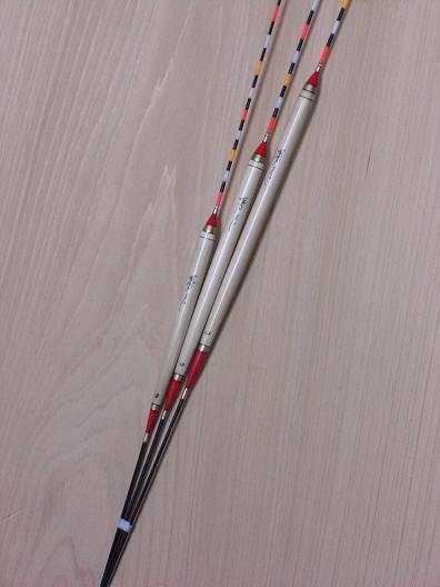 �w���E�L�i�ւ畂�q�j