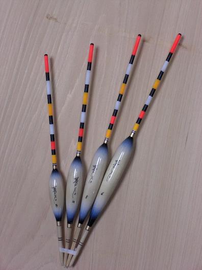 �w���E�L�i�ւ畂�q�j