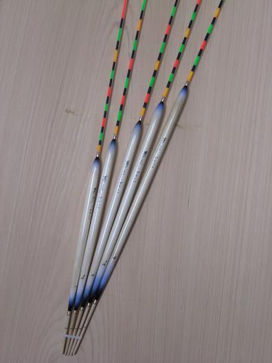 �w���E�L�i�ւ畂�q�j