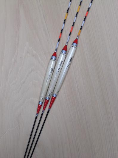 �w���E�L�i�ւ畂�q�j