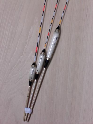 �w���E�L�i�ւ畂�q�j