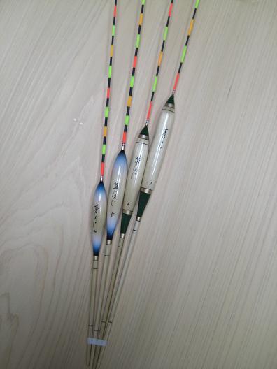 �w���E�L�i�ւ畂���j