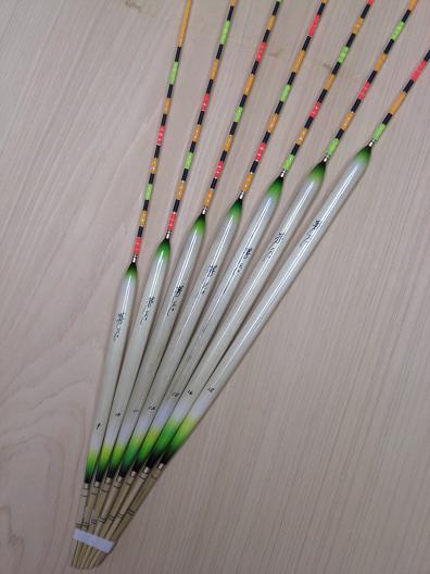 �w���E�L�i�ւ畂���j